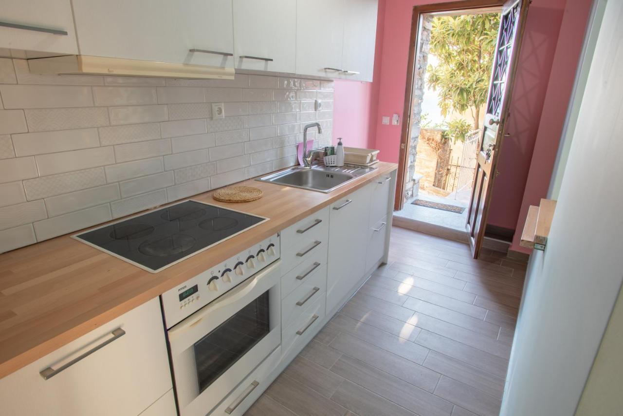 Με Θέα Το Ηλιοβασιλεμα 2 Villa Афисос Екстериор снимка