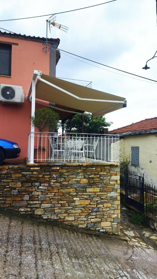 Με Θέα Το Ηλιοβασιλεμα 2 Villa Афисос Екстериор снимка